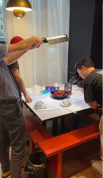 ͿС����Ϻ�ݶ�������Ӫǰ����Ƶ�ز������ֳ�ͼ4